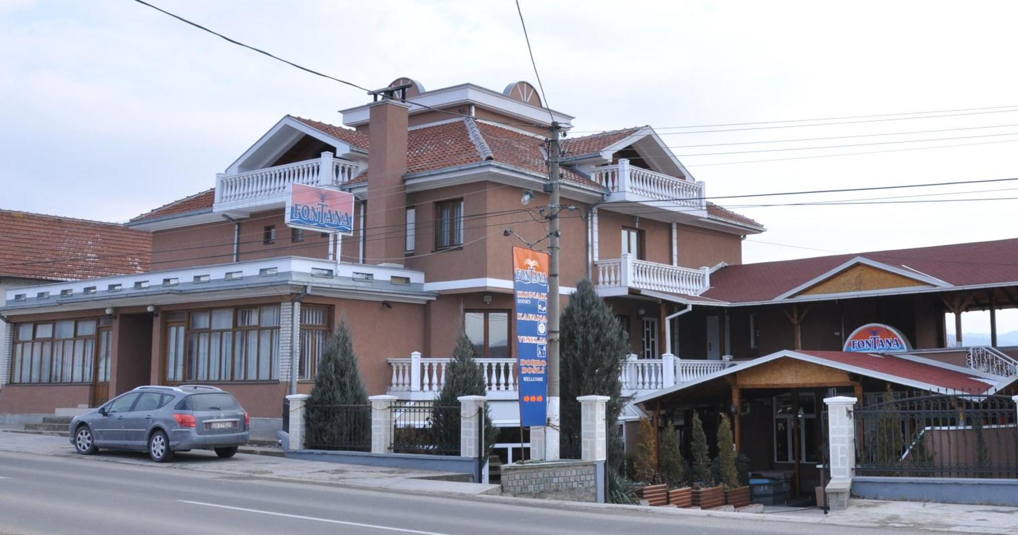 Kompleks Fontana Vladicin Han Bagian luar foto
