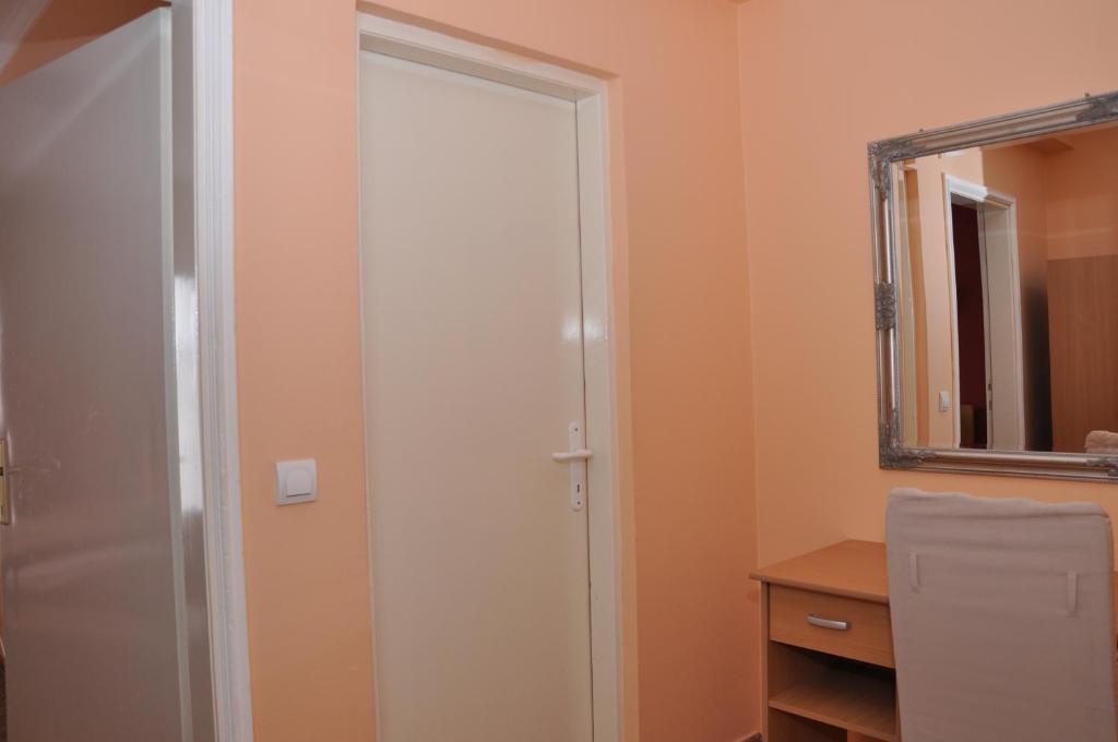 Kompleks Fontana Vladicin Han Ruang foto