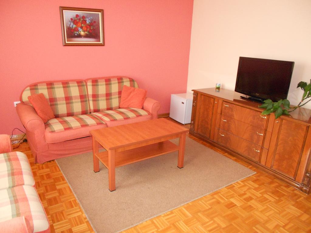 Kompleks Fontana Vladicin Han Bagian luar foto