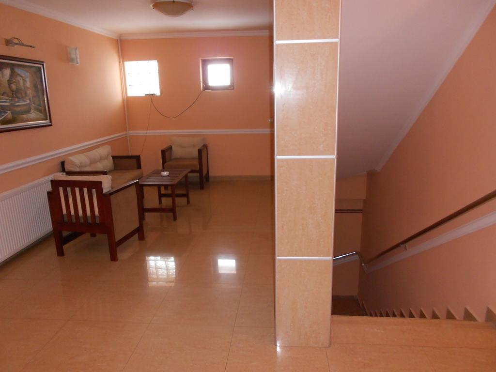 Kompleks Fontana Vladicin Han Bagian luar foto