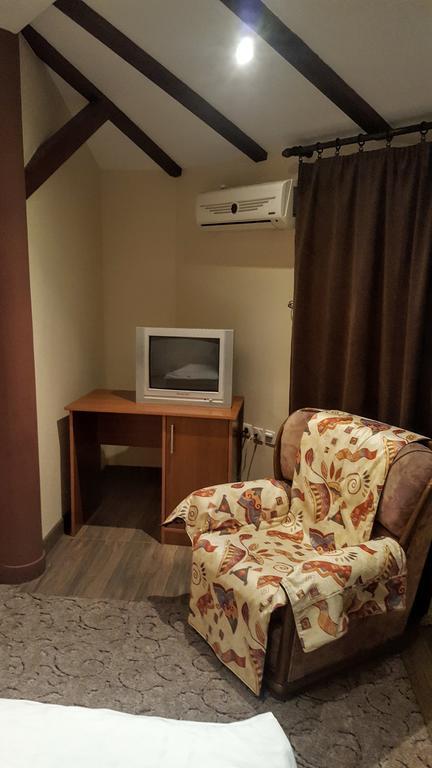 Kompleks Fontana Vladicin Han Bagian luar foto